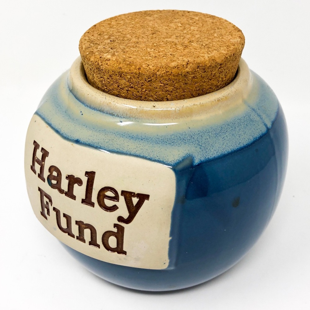 Harley Fund Pottery Jar - Picture 3 of 4